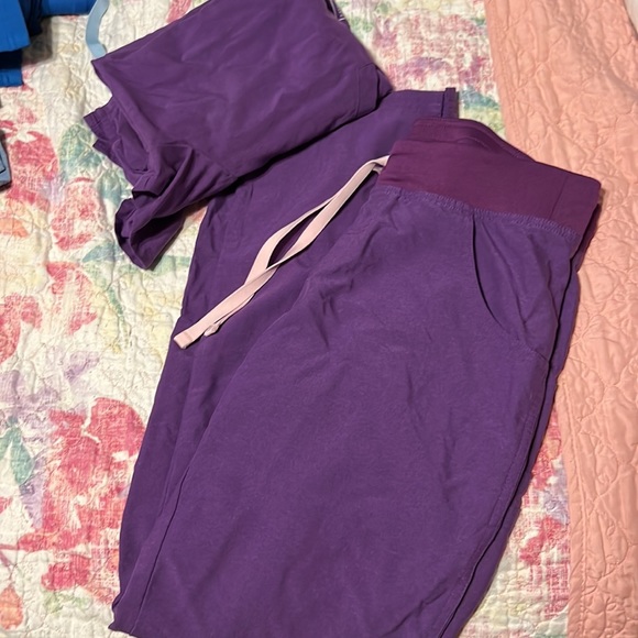 Figs - Picture 2 of 2